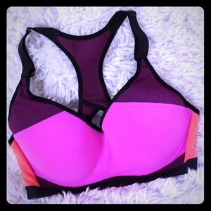 Victoria Secret sports bra